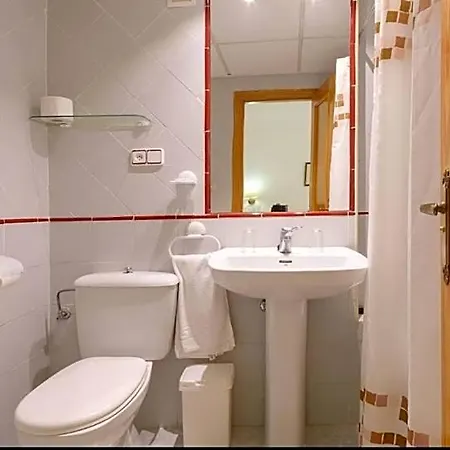 Hotel La Glorieta 2*