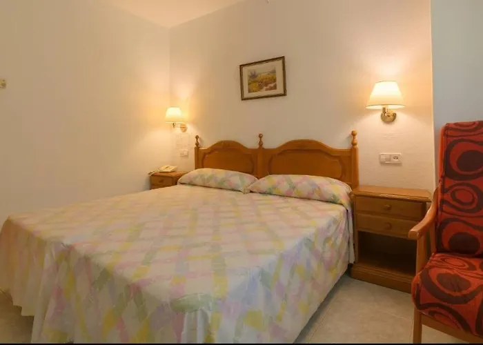 Hotel La Glorieta Banos De Montemayor