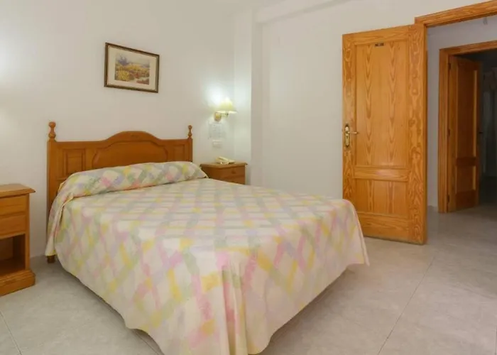 Hotel La Glorieta Banos De Montemayor