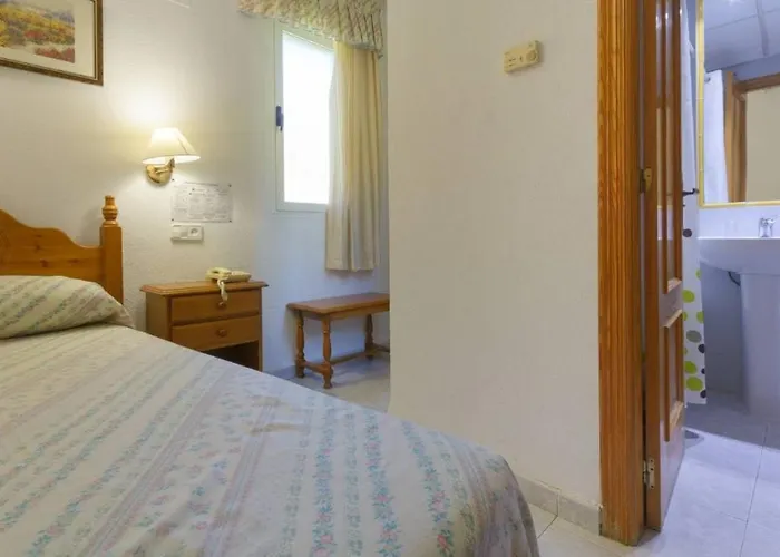 Hotel La Glorieta Banos De Montemayor