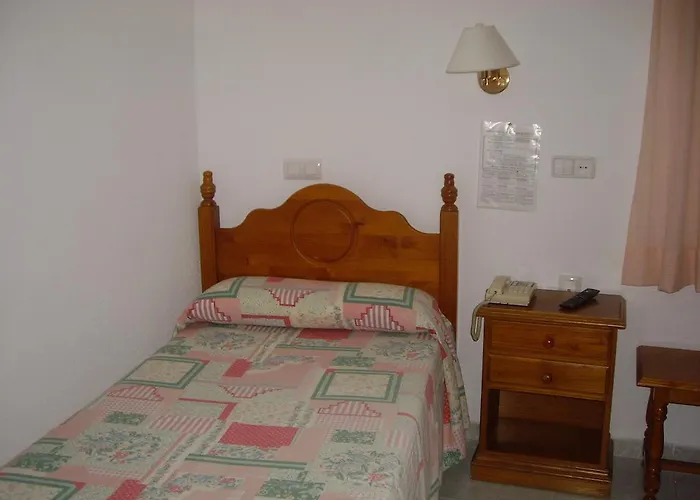 Hotel La Glorieta Banos De Montemayor